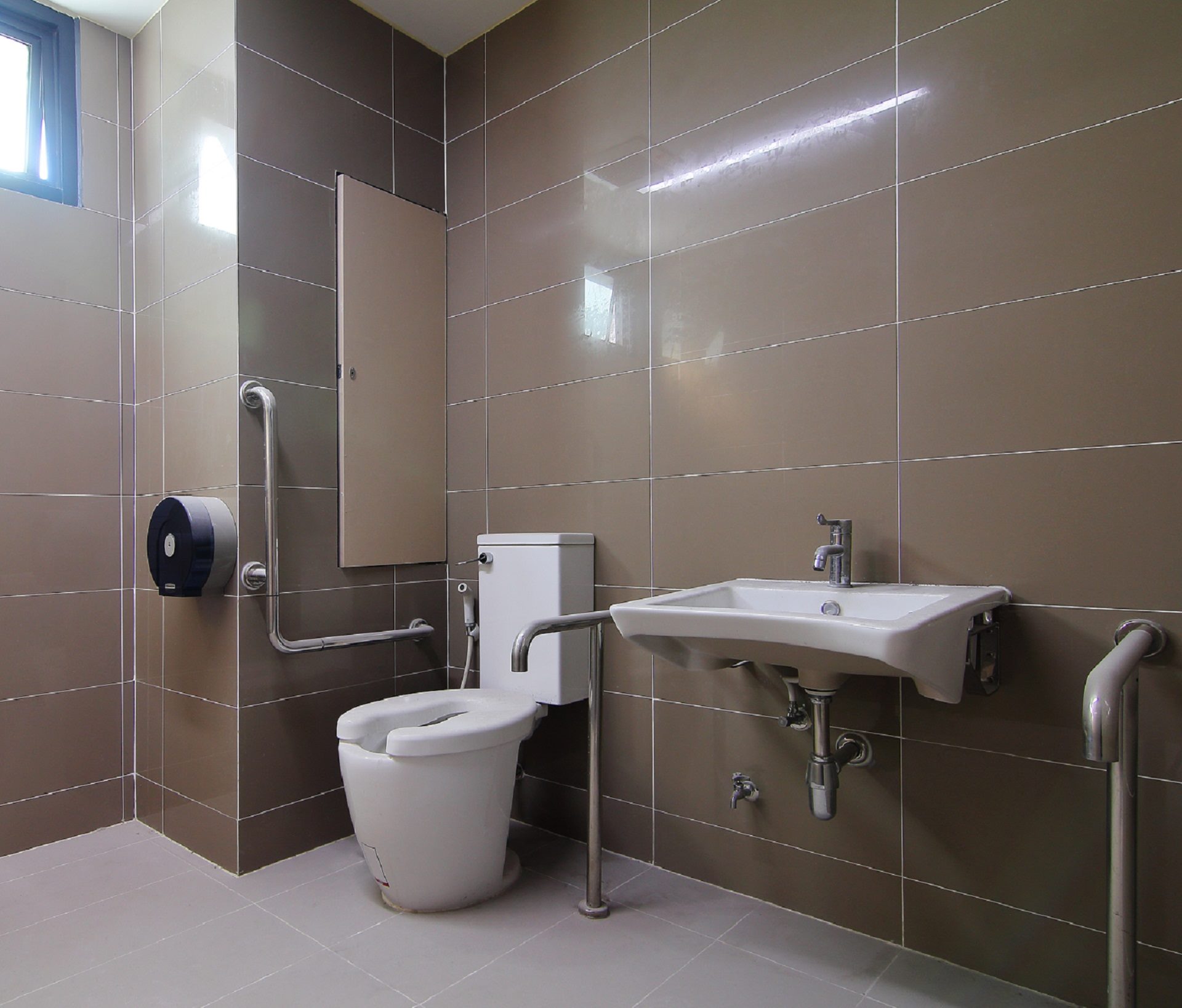 Rénovation de salle de bain PMR près de Bourges